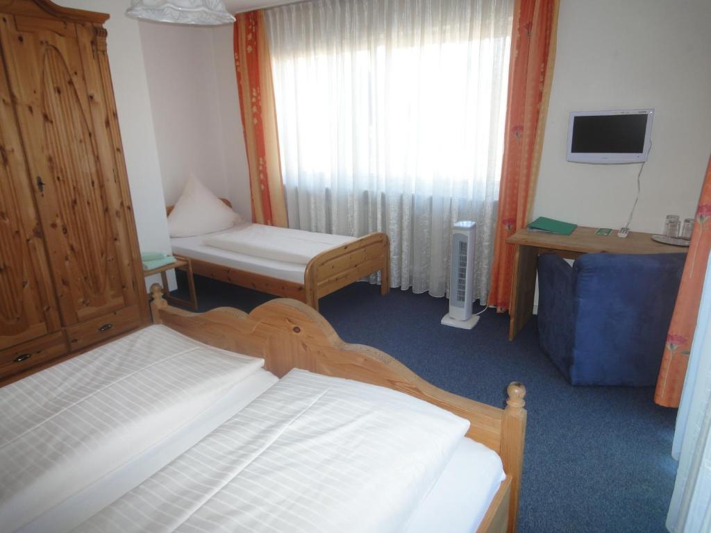 Gasthaus Hirsch Hotel Baden-Baden Habitación foto